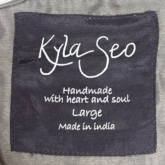 Kayla Seo Gray Velvet Blazer/Jacket - Picture 6 of 9